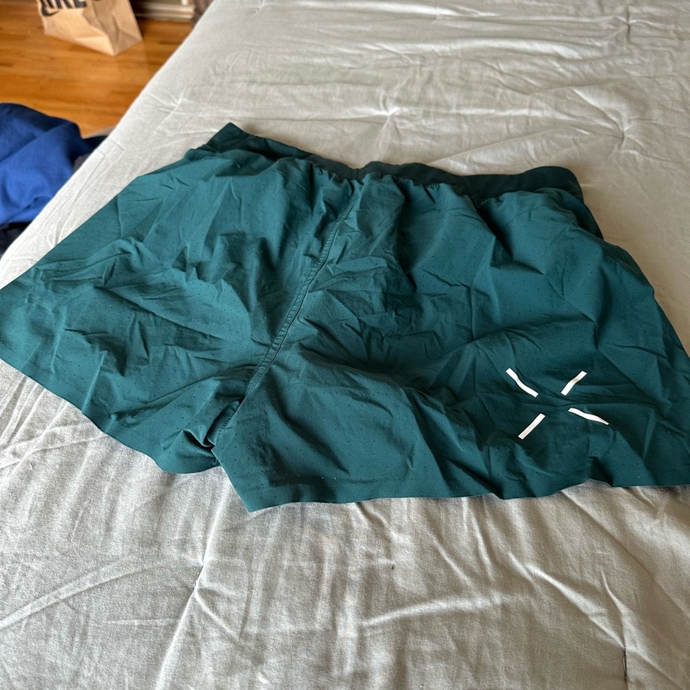Ten Thousand shorts